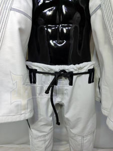 Kimono de Jiu Jitsu Brasileño 100% Algodón con Bordado Personalizado, Uniforme de Jiu Jitsu - Product Image 4