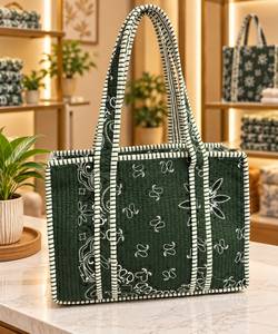 Sac fourre-tout en toile matelassée vert à motif cachemire pour femme avec poignées rayées, sac à main tendance à porter à l'épaule - Product Image 1
