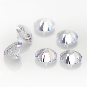 Diamants ronds brillants de laboratoire de 0,80 à 0,89 carats, couleur DEF, coupe très bonne, synthétiques, 5,40-5,60 mm - Product Image 1