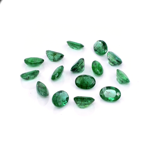 Émeraudes zambiennes naturelles, ovales calibrées 6x8mm, pierres précieuses facettées naturelles, prêtes à l'emploi pour la création de bijoux. - Product Image 2
