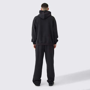 Ensemble survêtement homme noir avec sweat à capuche et pantalon de jogging à motifs graffiti - Product Image 5
