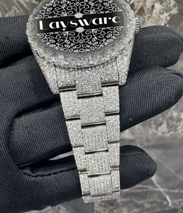 Reloj de Moda Laysware Premium Vintage Elegante Deportivo con Incrustaciones de Diamantes Moissanite, Cuarzo Analógico, Acero Inoxidable para Hombre y Mujer - Product Image 5