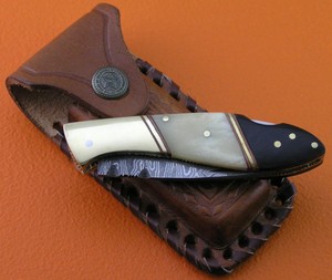 Back Lock Customized Damascus Steel Blade Straight Pocket <b>Knife</b> camel <b>bone</b> bull horn <b>Handle</b> Leather Sheath Outdoor - Product Image 5
