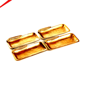 Bandeja de Aluminio para Servir Frutos Secos de Lujo, Diseño Chapado en Oro, Plato Antiguo - Product Image 1