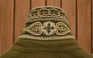 เสื้อแจ็คเก็ตผ้าวูลสำหรับผู้ชาย CHAMP KING พร้อมงานปักและตกแต่ง คอปกพับได้ ปิดด้วยซิป - Product Image 3