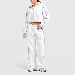 Ensemble de survêtement deux pièces pour femme, grande taille, personnalisé, gris, avec sweat à capuche et pantalon de jogging large à passepoil, respirant, style streetwear - Product Image 1