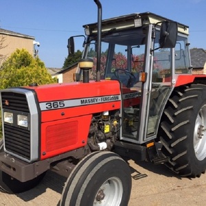 Tracteur Massey Ferguson 385 robuste, système hydraulique performant, équipement agricole polyvalent, utilisation mondiale. - Product Image 1