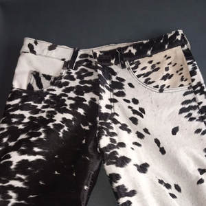 Pantalon en cuir véritable pour homme, style western, en peau de vache, avec fourrure, pour le streetwear - Product Image 3
