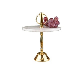 Support à gâteau luxueux en bois et marbre fait à la main avec plateau décoratif pour gâteaux, présentation de pâtisseries et décoration de salon pour les célébrations - Product Image 6