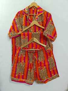 Conjunto de Pijamas de Algodón al por Mayor, Pijamas Suaves para Mujer, Pijamas de Diseño Dulce, Pijamas de Dos Piezas para Dormir en Casa en Verano - Product Image 3