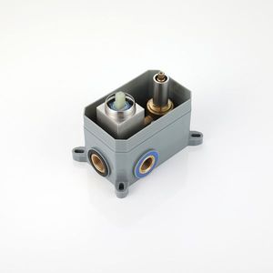 Set Doccia Termostatico di Lusso da 10 Pollici con Miscelatore a Pioggia, Montaggio a Parete per Applicazioni in Villa - Product Image 2