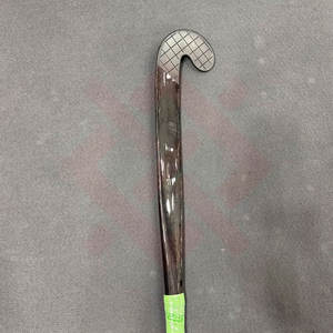 Palo de hockey sobre césped de alta calidad, diseño y longitud personalizados, para deportes de interior y exterior. - Product Image 1