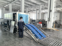 Betrouwbare leverancier van reinigingsapparatuur uit China: mandenwasmachine en bakwasmachine voor visverwerkingsbedrijven.