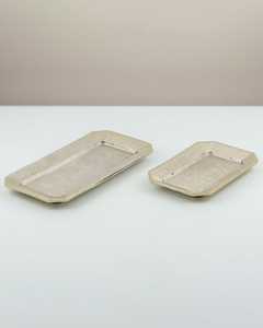 Plateau décoratif rectangulaire en métal, style Wabi Sabi, finition antique patinée, pièce unique, forme personnalisée, logo, plateau en métal antique - Product Image 2