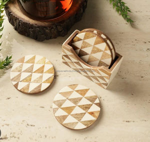Sous-verres en bois faits à la main en gros, sous-verres élégants en bois naturel pour la décoration de la maison, de la cuisine, du bureau, de la table - Product Image 3