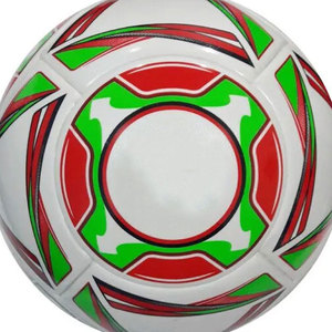 Ballon de football d'entraînement 2026 en PVC de haute qualité, durable, léger, couleur personnalisable, haute rétention d'air - Product Image 4