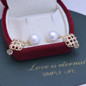 Pendientes de Perlas Redondas Blancas de 11-12 mm de Zhuji Danshui, Plata de Ley S925, Luz Intensa, Pequeñas Imperfecciones, Pendientes y Aretes de Perlas - Product Image 3