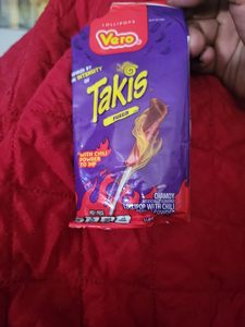 Takis Fuego Lollipop 24g, Dulce Picante con Sabor a Chile, Estilo Mexicano, Venta al por Mayor Directo de Fábrica - Product Image 3