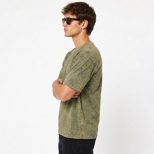 T-shirt homme en coton surdimensionné personnalisé, faible MOQ pour les marques de streetwear américaines, avec coupe ample et effet délavé. - Product Image 5