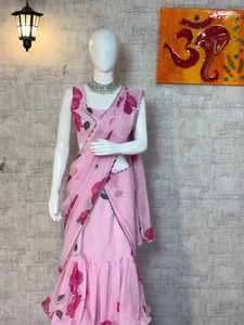 Hermoso sari floral rosa listo para usar para mujeres, ideal para bodas y fiestas, estilo tradicional indio pakistaní. - Product Image 6