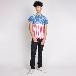 T-shirt Homme Tricoté à Manches Courtes Tie-Dye Coupe Droite Col Rond Motif Rayé Rouge Blanc Bleu – Nouvelle Collection Très Demandée - Product Image 5