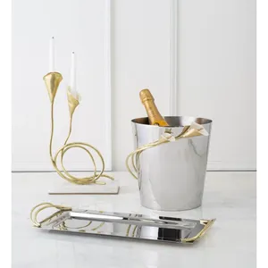 Décoration de table extérieure moderne en aluminium, motif vertical Calla Lily, faite à la main, écologique, pour Noël - Product Image 3