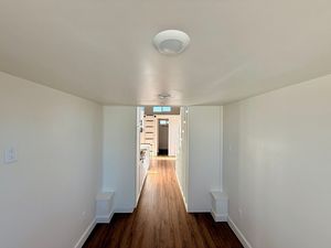 Tiny Home cuenta con espacios multinivel y en capas, con una base sólida. ENVÍO GRATUITO A TODOS - Product Image 3