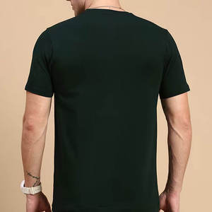 T-shirt graphique surdimensionné en coton lourd 100 % avec impression DTG personnalisée, effet délavé vintage, style streetwear pour homme – Fabricant de mode - Product Image 2