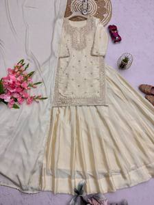Ensemble de robe Anarkali traditionnelle en coton crème pour femmes, coupe régulière, longueur au sol, tenue de mariage, style Inde Pakistan - Product Image 4