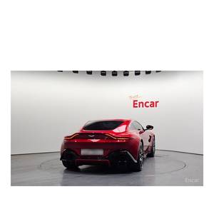 Aston Martin Vantage 4.0 V8 Coupé, Abril de 2019, 7,405 km, Volante a la Izquierda, Caja de Cambios Automática, Asientos de Cuero - Product Image 4