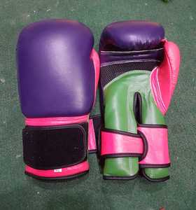 Gants de boxe professionnels en cuir PU, fermeture auto-agrippante, personnalisables, légers – Vente en gros directe usine - Product Image 3