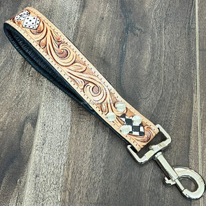 Diseño al por mayor Cuero duradero mecanizado a mano Diseño a cuadros y dados Cuero genuino de lujo occidental Plomo de tráfico para perro de control - Product Image 5