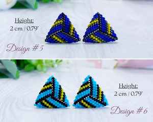 Boucles d'oreilles clous en perles de rocaille bleues et roses pour femme, cadeau de Noël, perles triangulaires, minimalistes, géométriques, délicates - Product Image 2