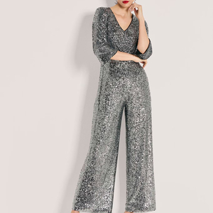 Mono de Fiesta Elegante para Mujer con Diseño Único, Ropa de Club, Reforzado con Lentejuelas Bordadas - Product Image 1