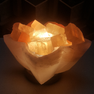 Himalayan Ionic Salt Square Shaped <b>Crystal</b> Bowl Lamp Handcrafted Natural Rock Salt Modern Design for Hotel and Kitchen Use - Product Image 2
