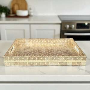 ถาดหรูหราทำมือจากเปลือกหอยมุกโดย Aaliyan Impex ชิ้นงานตกแต่งยอดนิยมสำหรับเสิร์ฟผลไม้และขนม สำหรับใช้ในบ้านและครัว - Product Image 3