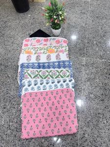 ปลอกหุ้มแล็ปท็อปผ้าฝ้ายลายดอกไม้เย็บมืออย่างสวยงาม พร้อมซิปป้องกัน  สำหรับพกพาไปทำงานหรือเดินทาง - Product Image 3