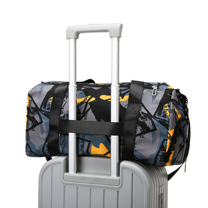 Sac de sport unisexe avec fermeture éclair, bandoulière réglable, 40-55L, polyester, sac de voyage décontracté pour le week-end - Product Image 4