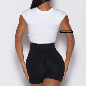 T-shirt court blanc pour femme, manches courtes, col rond, couleur unie, coupe ajustée, style sportif, à porter toute l'année - Product Image 3
