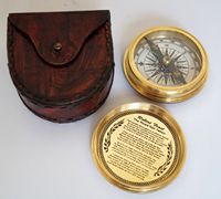 Bussola Magnetica in Ottone Stile Vintage con Custodia in Pelle - Design Portatile da Tasca per Viaggi Nautici, Campeggio, Arrampicata, Navigazione, Regalo