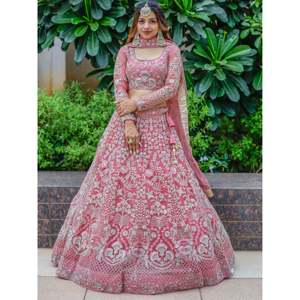 Vestido de Cóctel - Lehenga Choli de Tela Suave con Detalles en Dori Rosa - Product Image 3