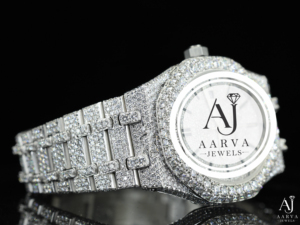 Montre mécanique glacée avec incrustation de diamants, bracelet en acier inoxydable, cadran analogique en cristal, ton argenté, cadeau élégant pour femme - Product Image 2