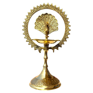 Laiton Kerala Fantaisie Mor Kiran Diya Lampe d'aspect traditionnel et élégant pour intérieurs, Pooja - Product Image 2