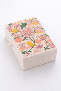 Boîte à bijoux grise de haute qualité, très demandée, avec de magnifiques broderies Zari, idéale pour la décoration de la maison et les cadeaux d'affaires - Product Image 6