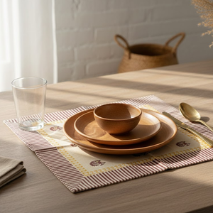 Juego de 6 Servilletas de Mesa de Algodón Hechas a Mano con Diseño de Flor de Selva |   Reutilizable y Ecológico |   Mantelería con Estampado Floral |   Estilo de Decoración del Hogar - Product Image 2