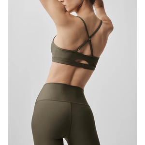 Conjuntos Deportivos de Yoga con Logotipo Personalizado, Conjuntos de 2 Piezas de Alta Elasticidad para Mujer, Pantalones de Yoga Ajustados de Secado Rápido, Conjunto de Entrenamiento con Cuello Alto - Product Image 2