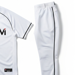 ชุดเบสบอลทีมแบบกำหนดเองได้ พร้อมชื่อและหมายเลขผู้เล่น  ชุดกีฬานุ่มสบายระดับมืออาชีพจากผู้ผลิต - Product Image 3