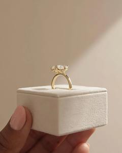 Elegante Anillo de Compromiso Toi Et Moi de Oro Amarillo de 5 CT con Corte de Pera y Ovalado, Cultivado en Laboratorio, Vintage, de Dos Piedras, Joyería Nupcial Única - Product Image 3