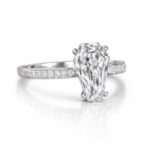 Bague de fiançailles demi-éternité solitaire en or massif 10K 14K 18K avec diamant de laboratoire taille cercueil, certifié IGI, couleur DEF, clarté VS VVS - Product Image 6