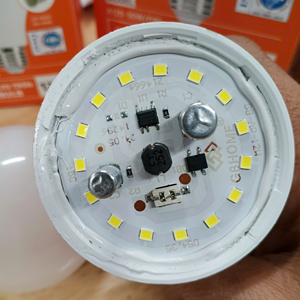หลอดไฟ LED ทรงกลม SMD 12W 15W ขั้ว B22/E27 อายุการใช้งาน 20000 ชั่วโมง 6500K/3200K วัสดุอะลูมิเนียม CRI83 98 ลูเมน/วัตต์ 1050 ลูเมน ขายส่ง - Product Image 1